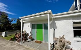 Green Door - One Bedroom Apartment